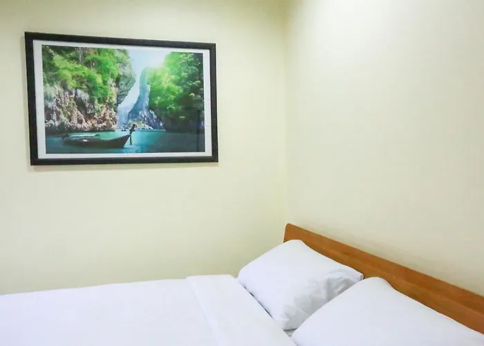 Interest Poshtel Hostal Bangkok